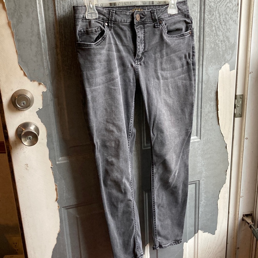 Women Black Midrise Skinny Jeans